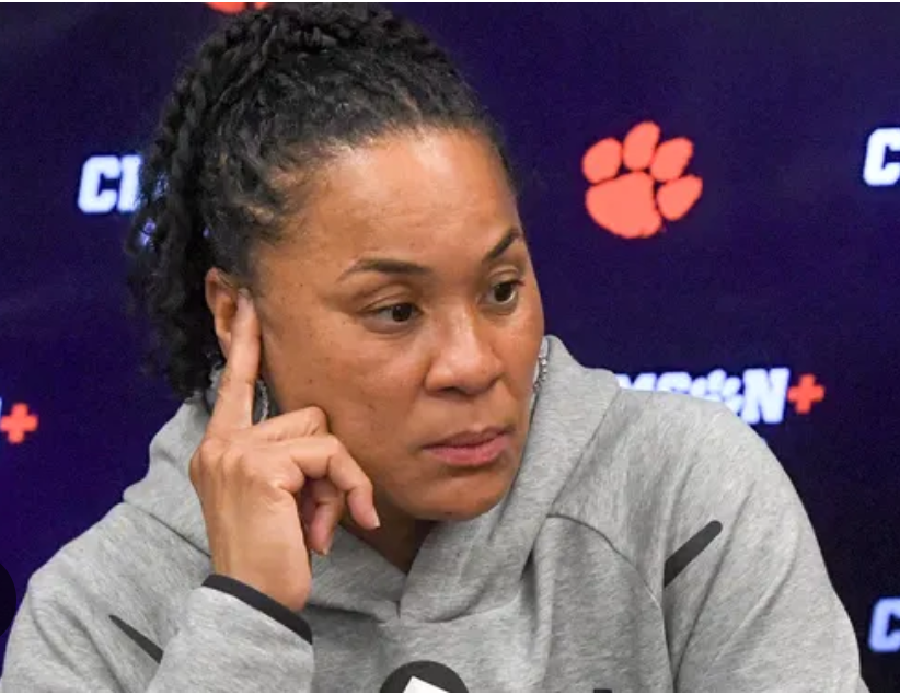 Dawn Staley Sends Strong Message on South Carolina Staffer’s Career Decision