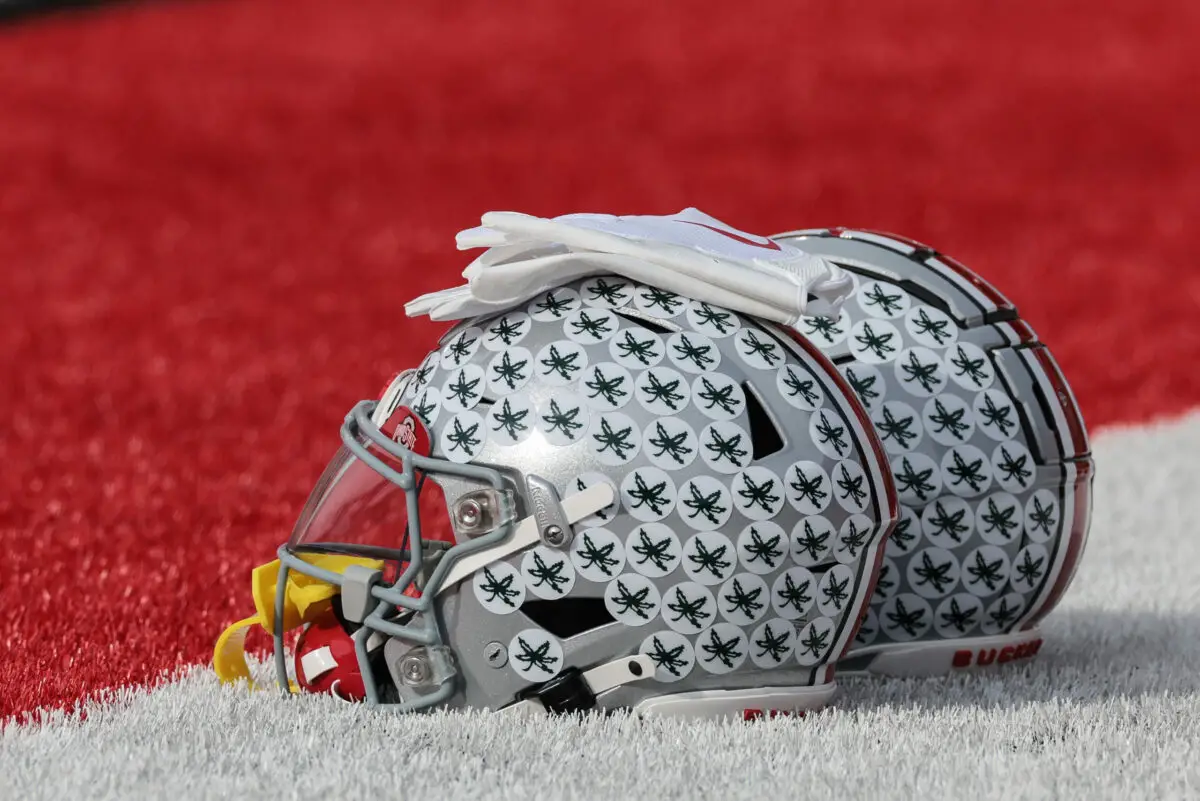 6th Grade Boys” Legendary Ohio State Quarterback Accused Of Inappropriate Behavior In Public Setting