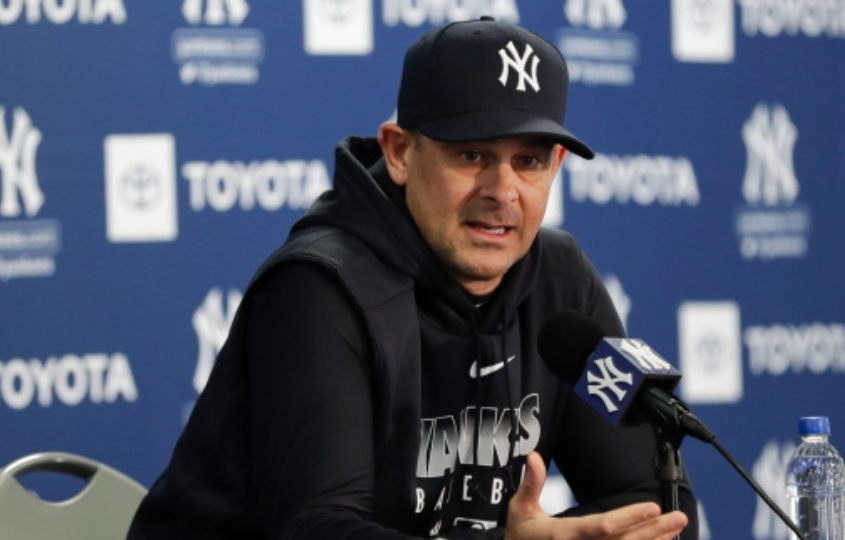 Breaking: Yankees Just Signed Another 31 Years Old Former Reds Third Baseman
